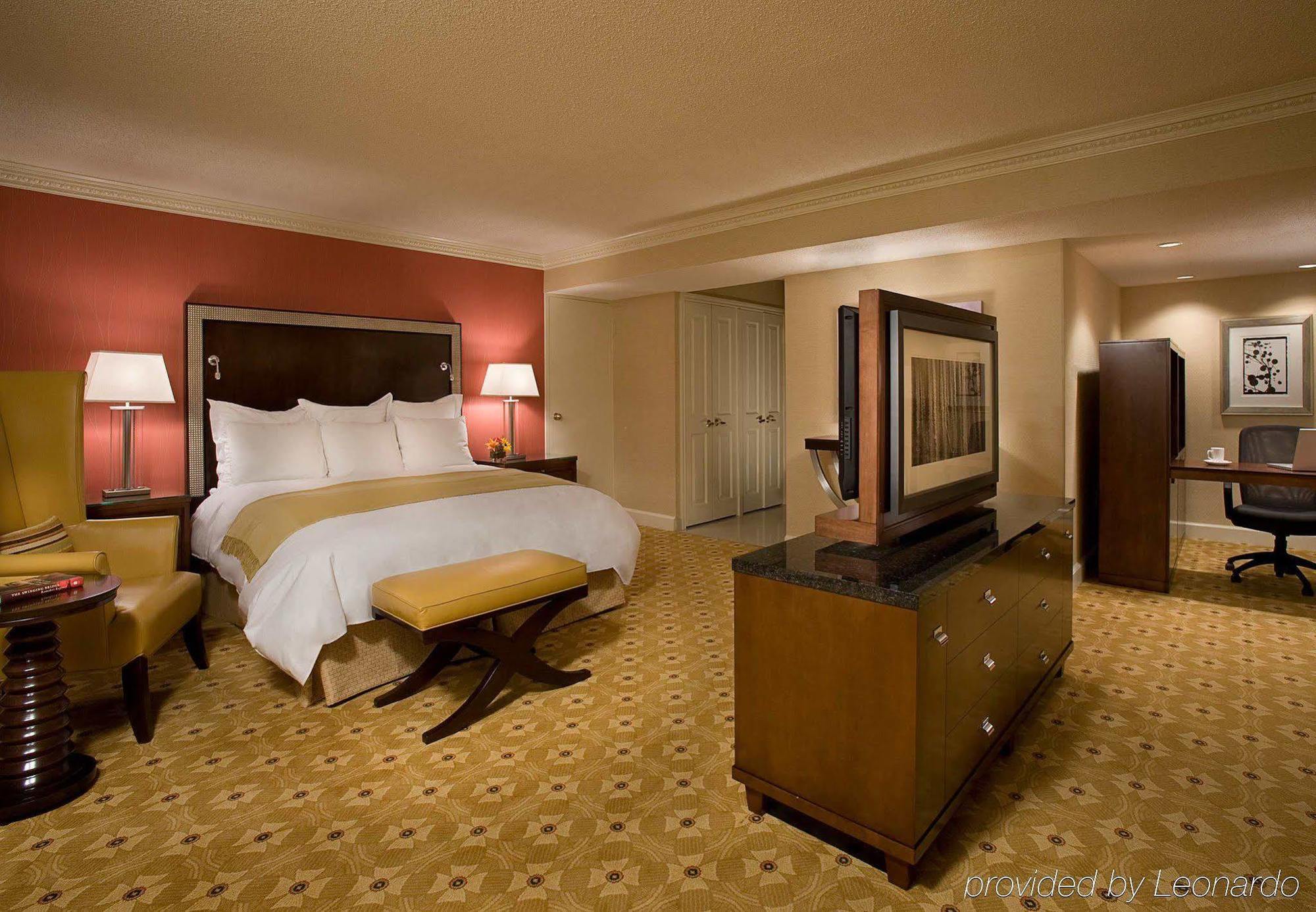 Toronto Airport Marriott Hotel Δωμάτιο φωτογραφία